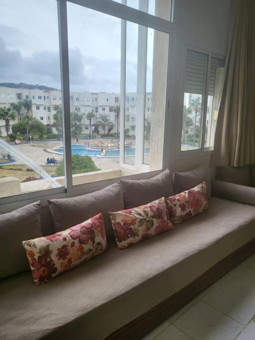 شقة Stylish Duplex - Ocean View - Airport - Wifi - Renovated 2025 - 24H Reception Jibila المظهر الخارجي الصورة