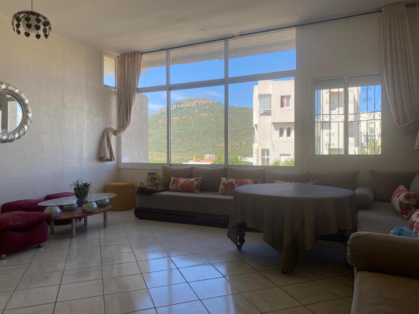 شقة Stylish Duplex - Ocean View - Airport - Wifi - Renovated 2025 - 24H Reception Jibila المظهر الخارجي الصورة